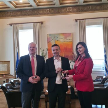 Ιλχάν-Αχμέτ:-Στρατηγική-συνεργασία-τριών-εταιριών-για-την-ενίσχυση-των-διασυνοριακών-νόμιμων-επιχειρήσεων-μεταξύ-Τουρκίας-και-Ελλάδας-(φωτος)