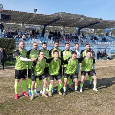 ΕΠΣ-Θράκης-:-Χωρίς-να-πιάσει-απόδοση-ο-Μέγας-κέρδισε-την-αξιόλογη-Αναγέννηση-Παγουρίων-(φώτος-–-βίντεο)