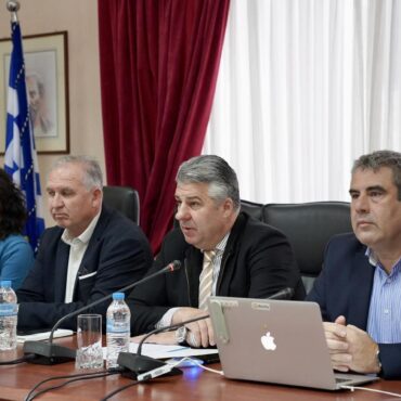 ΠΕΡΙΦΕΡΕΙΑΡΧΗΣ-ΑΜΘ:-Προτεραιότητα-μας-η-πρόληψη-και-η-ετοιμότητα-διαχείρισης-των-συνεπειών-ενός-σεισμού,-για-την-μέγιστη-ασφάλεια-των-πολιτών