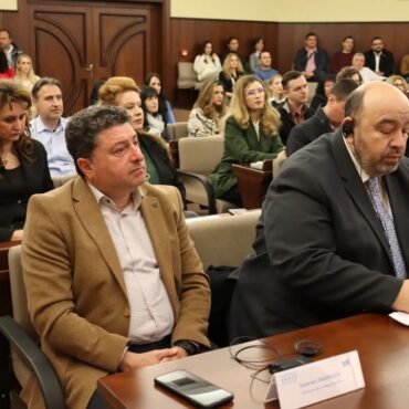 Στην-εναρκτήρια-συνάντηση-του-έργου-care-get-στο-Χάσκοβο-ο-Δήμος-Κομοτηνής