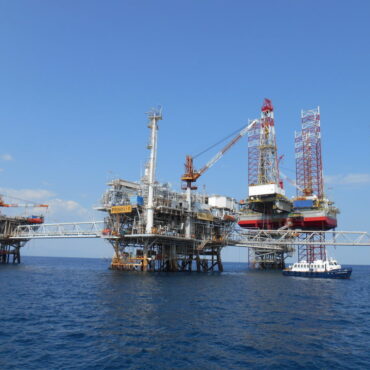 «Αγώνας-στα-λόγια-αλλά-αποφυγή-κάθε-πράξης-που-θα-ενίσχυε-ουσιαστικά-την-αντίσταση-της-κοινωνίας-της-Θάσου-;»