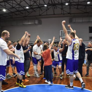 Το-μπάσκετ-στην-Κομοτηνή-δεν-είναι-απλά-ένα-παιχνίδι—είναι-μια-γιορτή,-ένας-θεσμός-που-ενώνει-την-κοινότητα