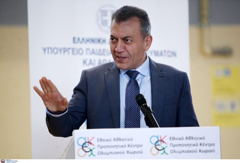 Γιάννης-Βρούτσης:-Αυτή-θα-είναι-η-τιμωρία-Ολυμπιακού-και-Παναθηναϊκού-εάν-διακοπεί-το-πρωτάθλημα