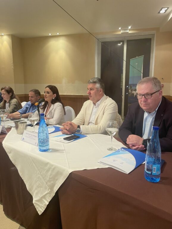 Στη-Θάσο-ο-Περιφερειάρχης-Χριστόδουλος-Τοψίδης-για-την-πανελλήνια-συνάντηση-του-Εθνικού́-Προγράμματος-Ανάπτυξης-και-των-Περιφερειακών-Προγραμμάτων-Ανάπτυξης
