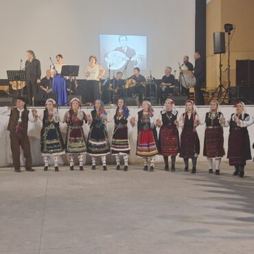 Μεγάλη-επιτυχία-της-μουσικοχορευτικής-εκδήλωσης-“Θρακών-Μελίσματα”-στο-ΔΗΠΕΘΕ-Κομοτηνής,-από-το-Σύλλογο-Θρακών-Κομοτηνής-(φωτος)