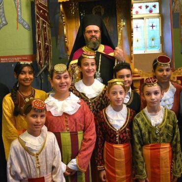 Υποδοχή-Ιερού-Λειψάνου-των-5-Αγίων-Μαρτύρων-εκ-Σαμοθράκης-στο-Θρυλόριο-Κομοτηνής,-στα-πλαίσια-των-εκδηλώσεων-για-την-Αγία-Μαρίνα