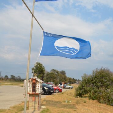 Ναυαγοσώστες-και-γαλάζιες-σημαίες-στις-ακτές-του-Δήμου-Κομοτηνής