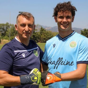 Η-Διοίκηση-του-Πανθρακικού-ανακοινώνει-με-χαρά-την-έναρξη-της-συνεργασίας-με-τον-νεαρό-τερματοφύλακα-Παναγιώτη-Μάντσιο