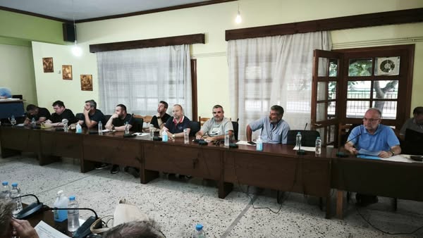 Ντίνος-Χαριτόπουλος-:-«Μικρότητες,-ανασφάλειες-και-έλλειψη-διάθεσης-συνεργασίας-εξακολουθούν-να-διακατέχουν-την-σημερινή-διοίκηση-του-δήμου-Μαρωνείας-Σαπών»