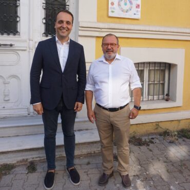 Στο-Κέντρο-Νεολαίας-&-Εθελοντισμού-exagono-του-Δήμου-Κομοτηνής-δέχτηκε-τον-υφυπουργού-Ψηφιακής-Διακυβέρνησης-ο-δήμαρχος-Κομοτηνής-(φωτος)