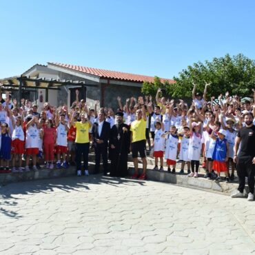 Με-επιτυχία-πραγματοποιήθηκε-η-“4η-Αθλητική-Γιορτή-Μπάσκετ”-στις-Κατασκηνώσεις-της-Μητρόπολης-Μαρωνείας-και-Κομοτηνής-(φωτος)