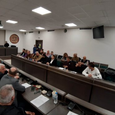 Το-Δημοτικό-Συμβούλιο-Κομοτηνής-σε-τακτική-συνεδρίαση