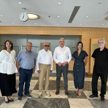 Στο-Μέγαρο-Μουσικής-Κομοτηνής,-ο-Πρόεδρος-της-Βουλής-Νικήτας-Κακλαμάνης