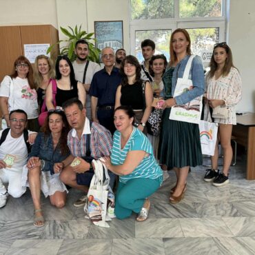 Δ/νση-Δ/θμιας-Εκπαίδευσης-Ροδόπης:-Πρόγραμμα-erasmus+-:-«ΧΤΙΖΟΝΤΑΣ-ΓΕΦΥΡΕΣ-Ενίσχυση-Διεθνών-Ικανοτήτων-και-Προώθηση-της-ένταξης-μέσω-του-erasmus+»-(φωτος)