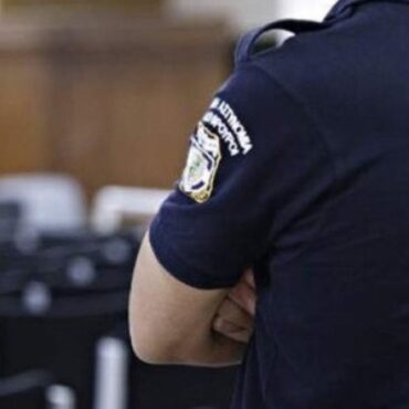 Συνελήφθη-αστυνομικός-που-υπηρετεί-σε-Υπηρεσία-της-Ξάνθης,-για-τα-αδικήματα-της-παράβασης-καθήκοντος,-παράνομης-κατακράτησης-και-της-σωματικής-βλάβης.