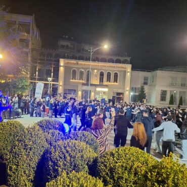 Ξεκίνησε-στην-Κομοτηνή-το-“4ο-ΓουελΚΟΜ-Φεστιβάλ”-για-την-υποδοχή-και-το-καλωσόρισμα-των-πρωτοετών-φοιτητών!-(φωτος+video)