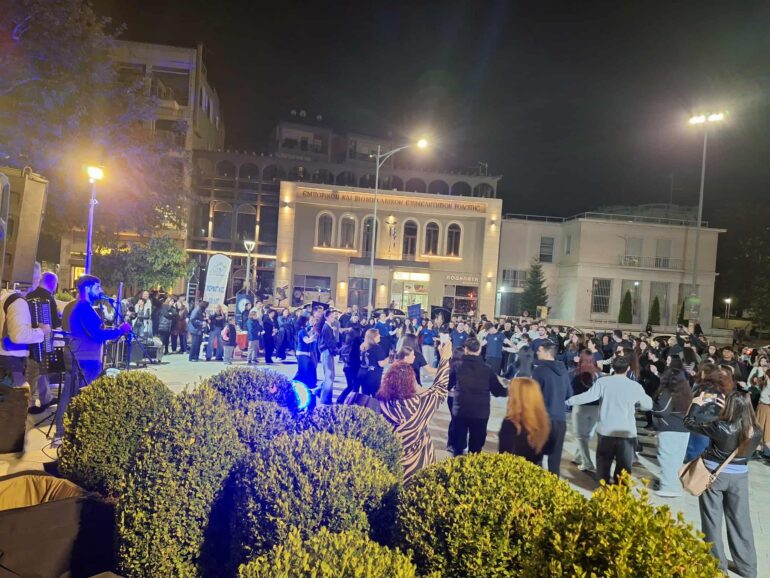 Ξεκίνησε-στην-Κομοτηνή-το-“4ο-ΓουελΚΟΜ-Φεστιβάλ”-για-την-υποδοχή-και-το-καλωσόρισμα-των-πρωτοετών-φοιτητών!-(φωτος+video)
