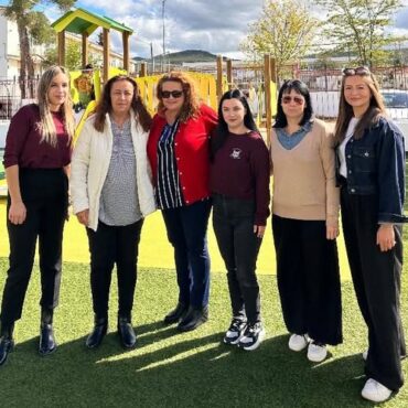 Εκπαιδευτική-δράση-του-Κέντρου-Κοινότητας-με-Παράρτημα-Ρομά-Δήμου-Μαρωνείας-Σαπών-στο-2ο-Νηπιαγωγείο-Σαπών-με-θέμα-τη-“Διατροφή”