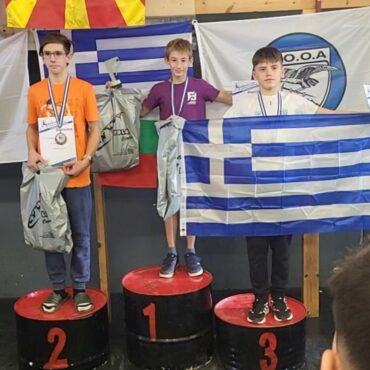 Συμμετοχή-αθλητών-του-ΕΟΣΚομοτηνής-(Τμήμα-Ορειβασίας)-στο-Βαλκανικό-Κύπελλο-boulder-στην-Κοζάνη-(φωτος)