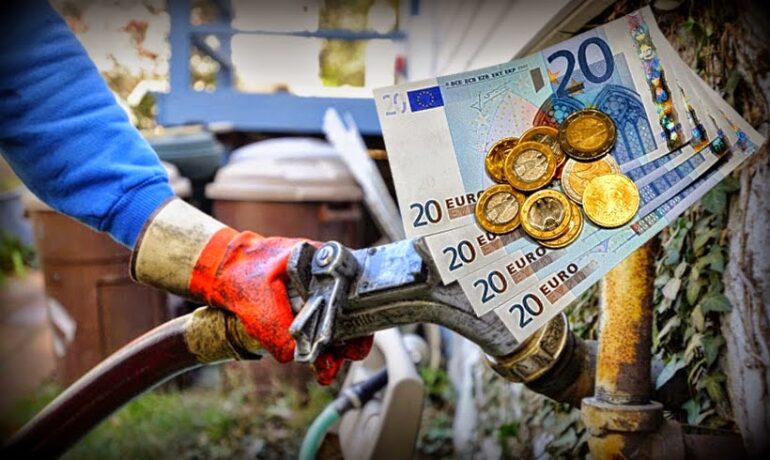 Φθηνότερα-από-πέρυσι-πετρέλαιο-θέρμανσης-και-βενζίνη