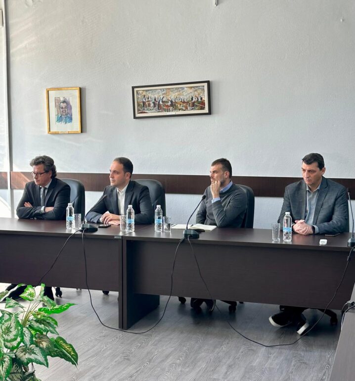 Συνάντηση-εργασίας-στο-ΔΠΘ-με-το-Υπουργείο-Ψηφιακής-Διακυβέρνησης-για-την-Τεχνητή-Νοημοσύνη-και-τα-Ανοικτά-Δεδομένα