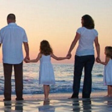 Σε-15-νομούς-της-χώρας-περισσότεροι-οι-θάνατοι-από-τις-γεννήσεις-για-πάνω-από-40-χρόνια-–-Αρνητική-πορεία-και-μετά-το-2010