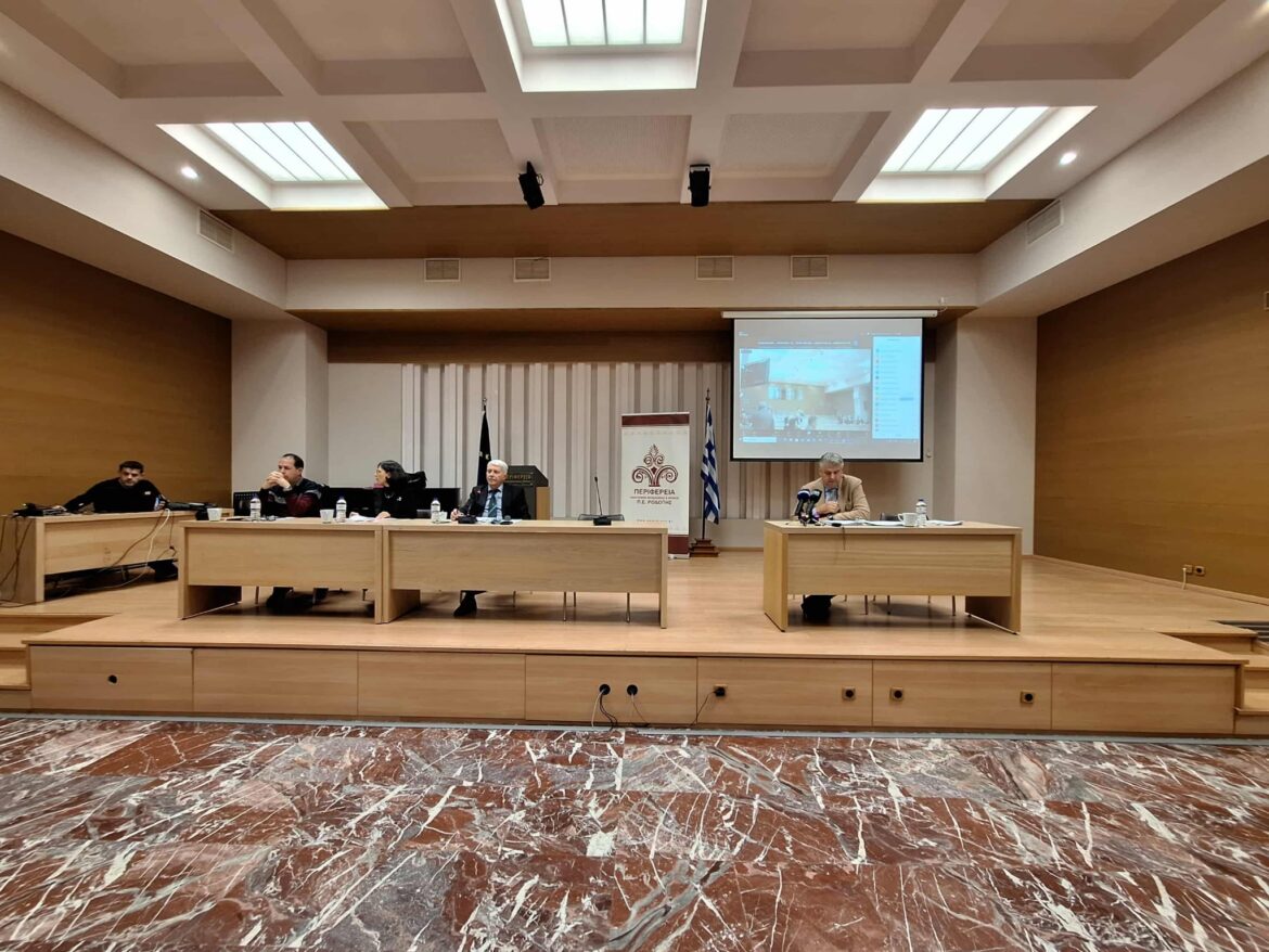 Πραγματοποιήθηκαν-στην-Κομοτηνή-η-5η-ειδική-συνεδρίαση-λογοδοσίας-της-Περιφερειακής-Αρχής-και-η-13η-τακτική-συνεδρίαση-του-Περιφερειακού-Συμβουλίου-ΑΜΘ