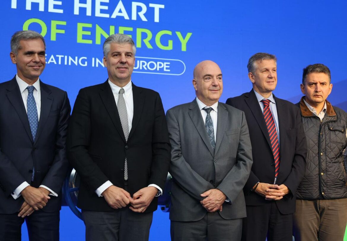 Πραγματοποιήθηκαν-τα-εγκαίνια-του-Σταθμού-Συμπίεσης-Φυσικού-Αερίου-του-ΔΕΣΦΑ-στην-ΒΙΠΕ-Κομοτηνής