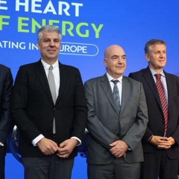 Πραγματοποιήθηκαν-τα-εγκαίνια-του-Σταθμού-Συμπίεσης-Φυσικού-Αερίου-του-ΔΕΣΦΑ-στην-ΒΙΠΕ-Κομοτηνής