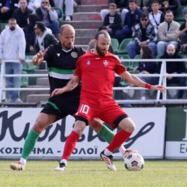 Κύπελλο-Ερασιτεχνών:-Αποβλήθηκε-στο-φινάλε-του-«Ελ-Θράκικο»-ο-Χουσεΐν-Μουμίν-και-θα-απουσιάσει-από-το-παιχνίδι-με-τον-Πιερικό.-Οι-διαιτητές-του-αγώνα