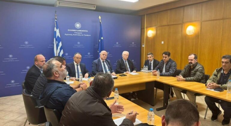 Συνάντηση-Τσιάρα-με-αγρότες-–-Πληρωμές-ΟΠΕΚΕΠΕ-και-ευλογιά-αιγοπροβάτων-στο-επίκεντρο