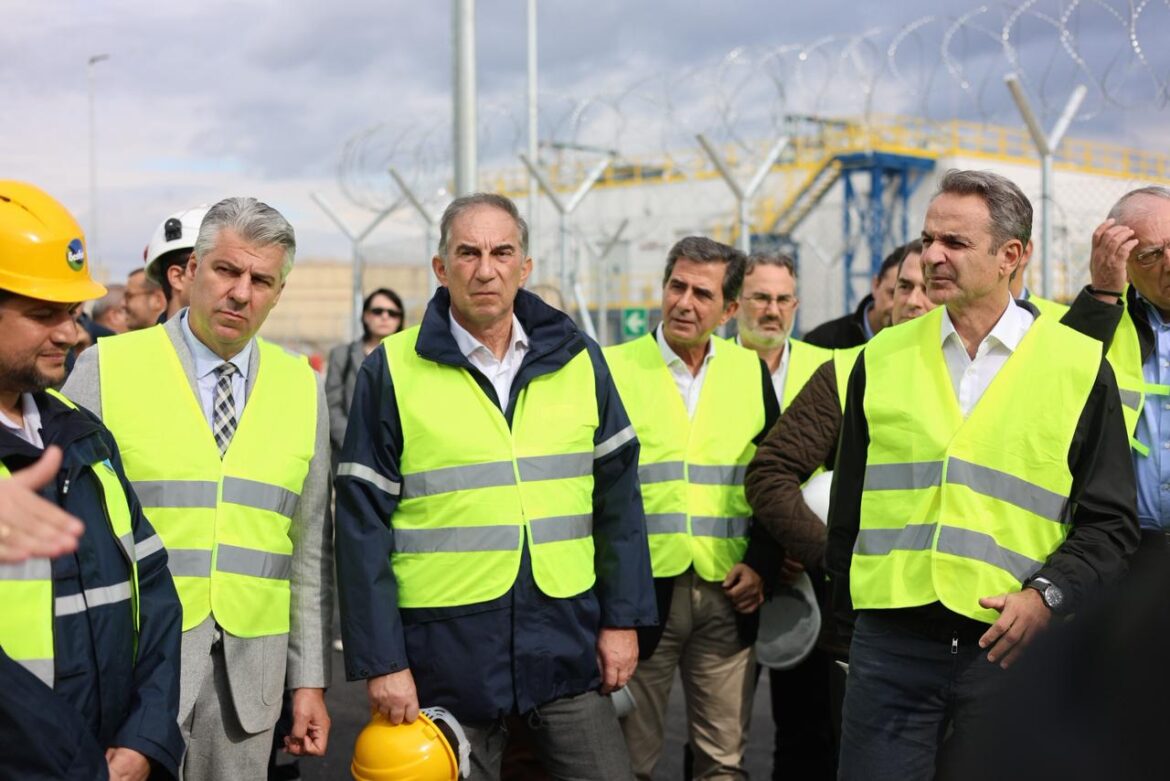 ΚΚΕ-:-«Επίσκεψη-Μητσοτάκη-στην-Κομοτηνή-–-Τρίβουν-τα-χέρια-τους-οι-Επιχειρηματικοί-όμιλοι»