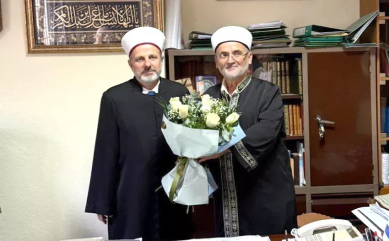 Πραγματοποιήθηκε-η-τελετή-παράδοσης-παραλαβής-στη-Μουφτεία-Κομοτηνής