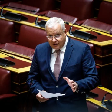 «Ασπιρίνες-αντί-για-ολιστικά-μέτρα-για-το-δημογραφικό-από-την-κυβέρνηση»