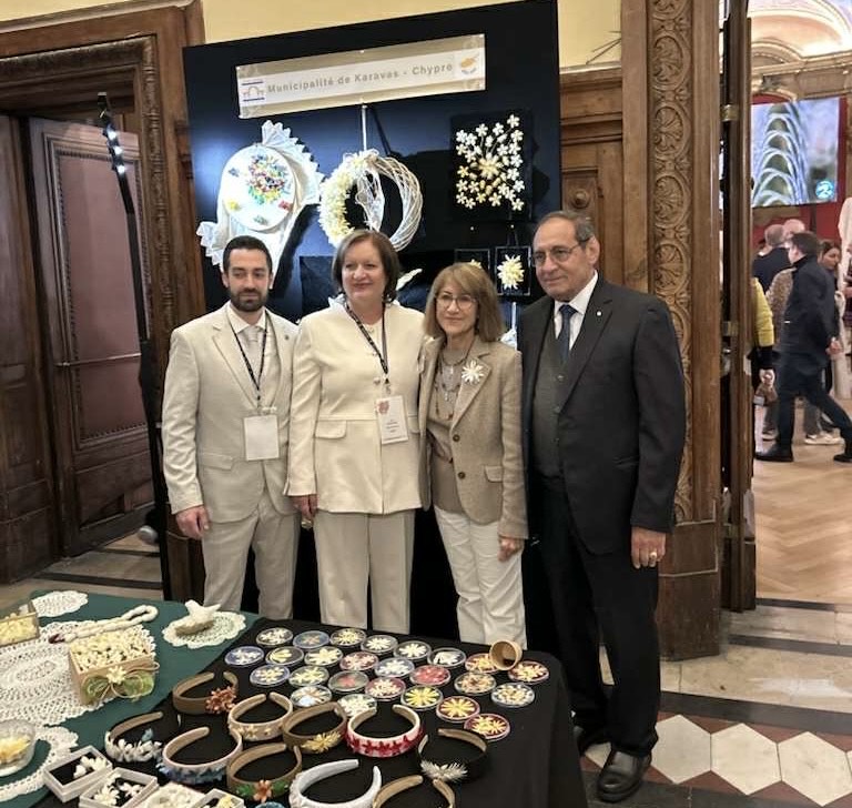 Το-Σουφλί-έλαμψε-στη-διεθνή-έκθεση-silk-in-lyon-2025-–-Καθοριστική-η-στήριξη-της-Περιφέρειας-ΑΜΘ