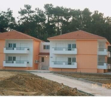 Ντίνος-Χαριτόπουλος-:-«Στρατιωτικές-κατοικίες-–-Μια-ακόμη-χαμένη-ευκαιρία-για-τον-Δήμο-ΜΑΡΩΝΕΙΑΣ–ΣΑΠΩΝ»