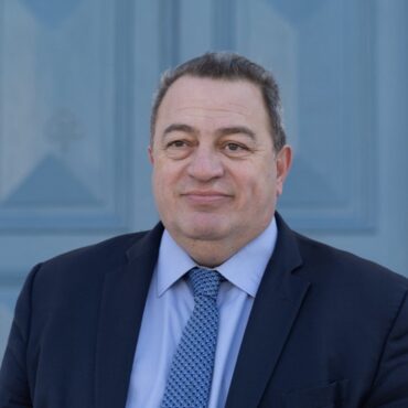 Στο-Βρετανικό-Κοινοβούλιο-ο-βουλευτής-Ροδόπης-της-ΝΔ,-Ευριπίδης-Στυλιανίδης