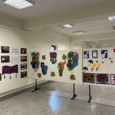 Κομοτηνή:-Έκθεση-εικαστικών-δημιουργιών-των-ωφελούμενων-του-ΚΔΗΦ-για-την-Παγκόσμια-Ημέρα-Ατόμων-με-Αναπηρίες-(φωτος)