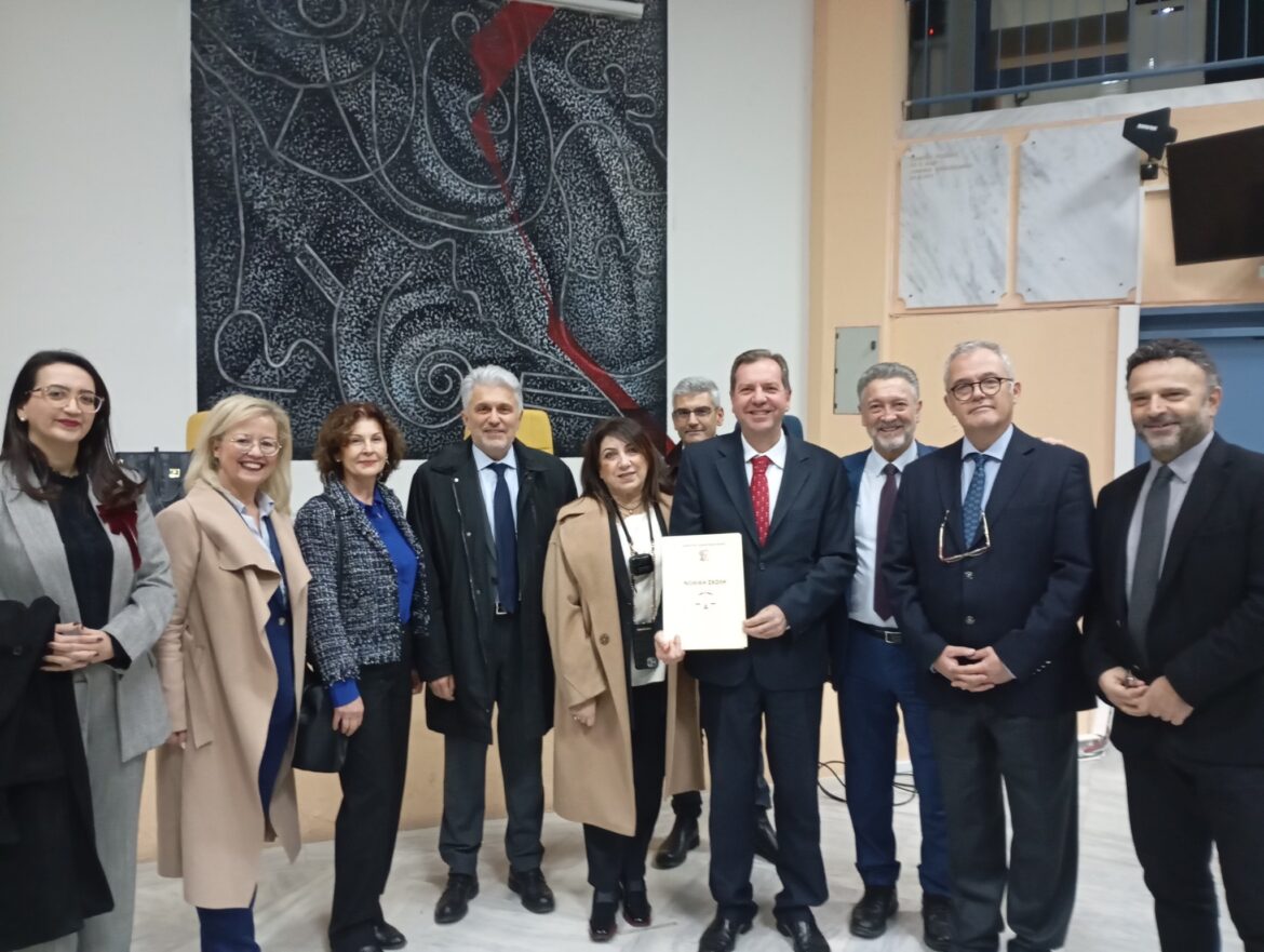 Μνημόνιο-Συνεργασίας-μεταξύ-της-Νομικής-Σχολής-ΔΠΘ-και-του-Δικηγορικού-Συλλόγου-Ροδόπης