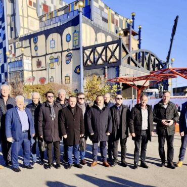 Συμμετοχή-του-Δήμου-Μαρώνειας-Σαπών-σε-εκπαιδευτικό-ταξίδι-στη-Βιέννη,-που-οργάνωσε-η-ΔΙΑΑΜΑΘ-ΑΑΕ.-για-την-κυκλική-οικονομία