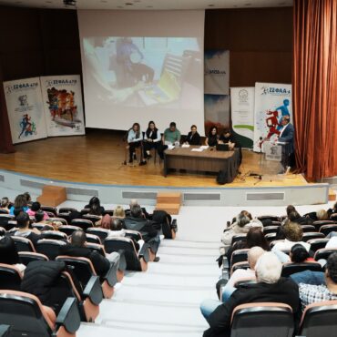 Κομοτηνή:-Διοργάνωση-εκδήλωσης-ομιλίας-από-το-Σύλλογο-Ατόμων-με-Αναπηρία-“αξίΖΩ”-στο-πλαίσιο-ενημέρωσης-για-τις-δομές-του-συλλόγου-προς-φοιτητές-και-καθηγητές-του-ΔΠΘ-(φωτος)