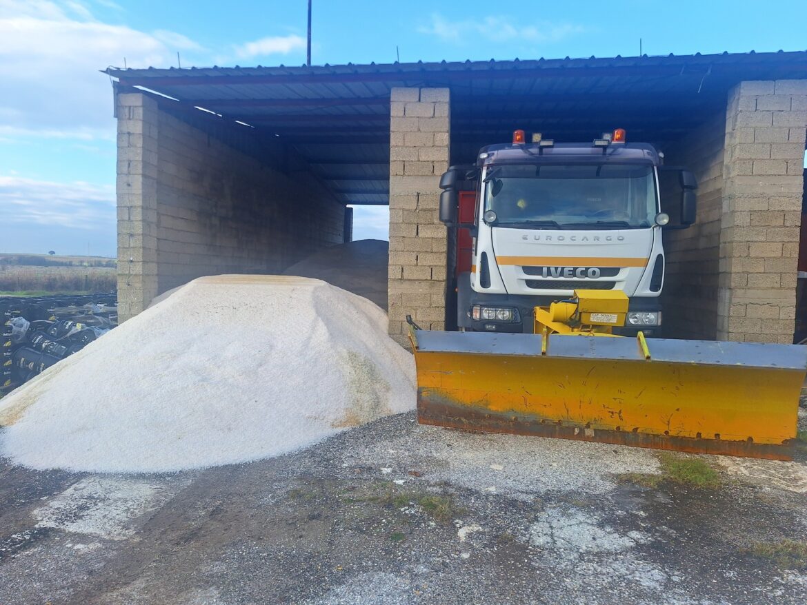 Ολοκλήρωση-προμήθειας-αλατιού-αποχιονισμού-ενόψει-χειμερινής-περιόδου,-από-την-ΠΕ-Ροδόπης