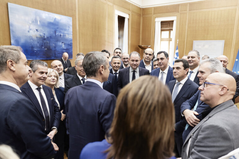 Σύνοδος-Προέδρων-ΔΕΕΠ-και-ΔΗΜΤΟ-της-Νέας-Δημοκρατίας,-συνάντηση-με-τον-Πρωθυπουργό,-προηγήθηκε-επίσκεψη-ΔΕΕΠ-Ροδόπης-στον-Μητροπολίτη