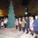 Δήμος-Κομοτηνής:-Φωταγώγηση-Χριστουγεννιάτικου-Δένδρου-στον-οικισμό-Αιγείρου-(φωτος)