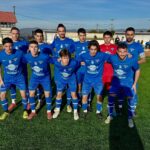 ΕΠΣ-Θράκης:-Φινάλε-στο-2025-με-το-ντέρμπι-στις-Σάπες-και-νίκη-μισός-τίτλος-για-την-Δόξα-Ν.-Σιδηροχωρίου,-νίκες-για-Αμάραντα,-Φιλία-και…-Ίασμο!-Τα-αποτελέσματα,-οι-σκόρερ-και-η-επόμενη-αγωνιστική-το-νέο-έτος