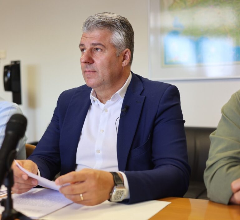 Ενίσχυση-κοινωνικών-δομών-στους-Δήμους-Κομοτηνής-και-Ορεστιάδας,-με-απόφαση-του-Περιφερειάρχη-ΑΜΘ