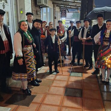 Χριστουγεννιάτικα-Κάλαντα-στην-Ξυλαγανή-από-τον-Πολιτιστικό-Όμιλο-του-χωριού-(φωτος)