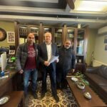 Εκπρόσωποι-των-κτηνοτρόφων-της-Ροδόπης-στο-γραφείο-του-Ιλχάν-Αχμέτ