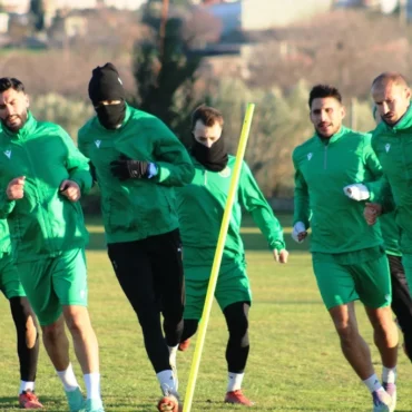 Επιστροφή-στις-προπονήσεις-και-φιλικά-τεστ-για-τον-Πανθρακικό