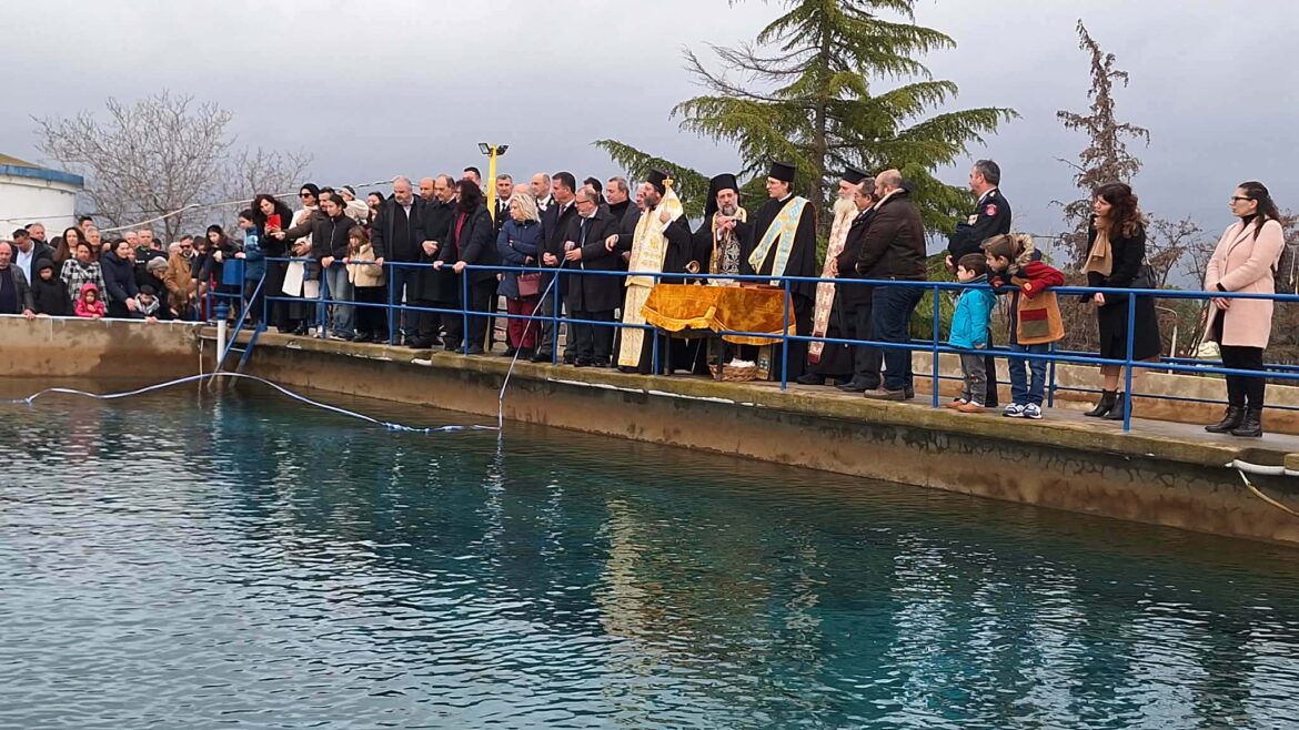 Πραγματοποιήθηκε-στην-Κομοτηνή-ο-καθιερωμένος-καθαγιασμός-των-υδάτων-στο-χώρο-του-Υδραγωγείου-(videos+φωτος)